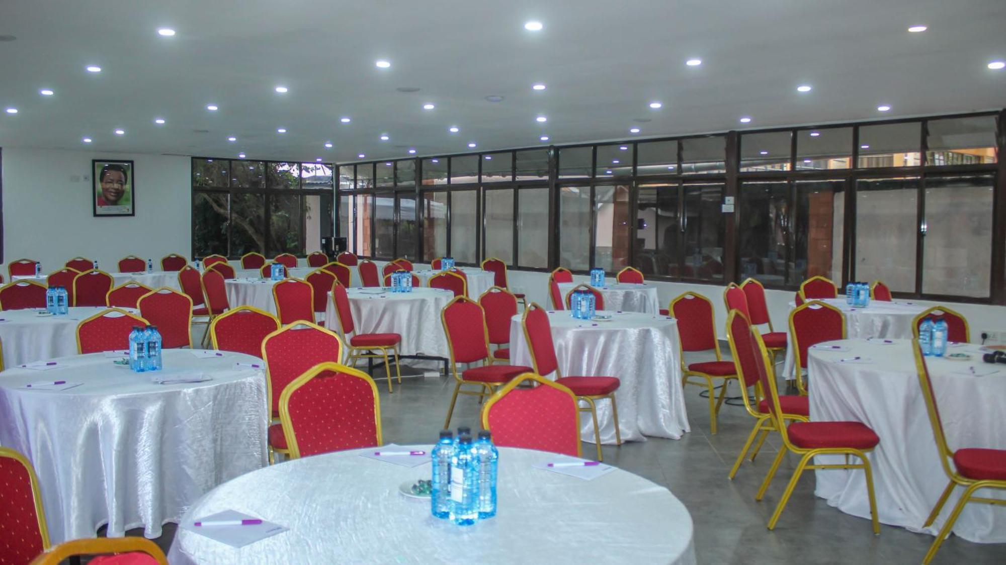 67 Airport Hotel Nairobi Mlolongo Exterior foto